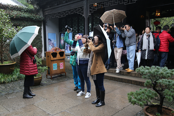 “2018美丽中国行，聚焦江苏湖泊休闲之旅” 中央媒体采访宣传推介活动走进木渎古镇