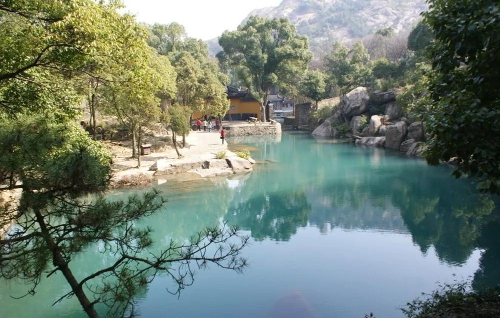 【登高踏青】莲花峰风光无限，天池山凤吟鸾吹，更有“姑苏一绝”等你来探秘！