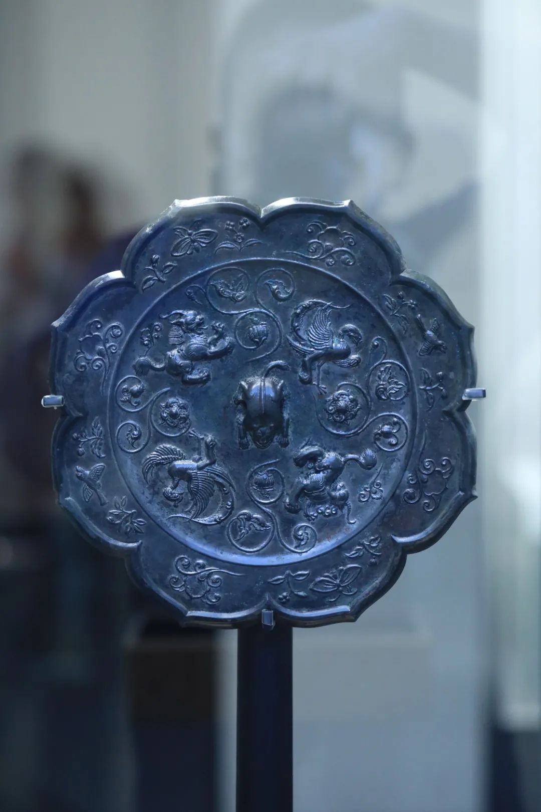 文物时光丨千年古铜镜的秘密