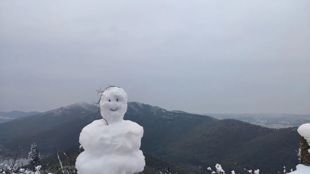 刷屏！2022年第一波雪景美图！