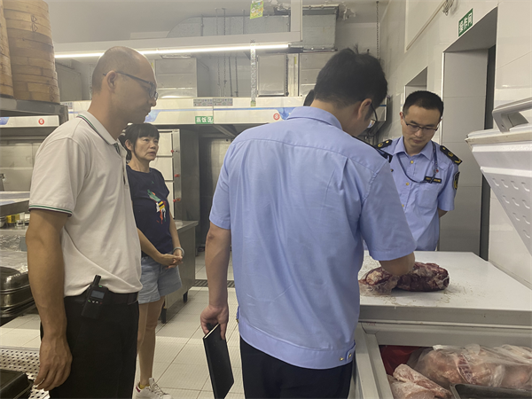 吴中区市场监督管理局赴旺山农家乐检查夏季食品卫生安全