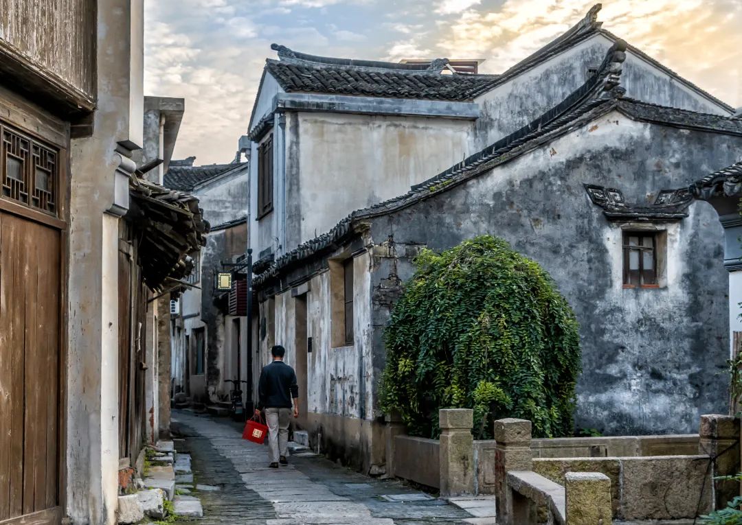 来东山，去“班味”~