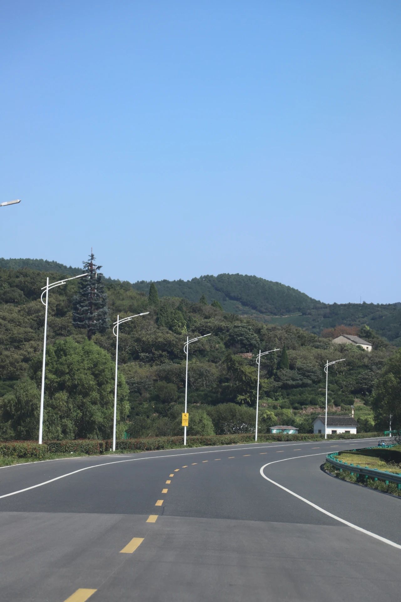 湖畔逐风，环岛骑行超自在