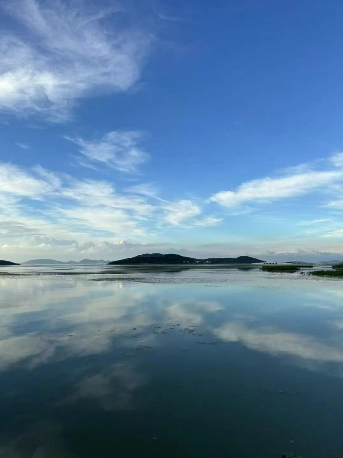 一眼心动！如果夏天有颜色，那么西山岛是……