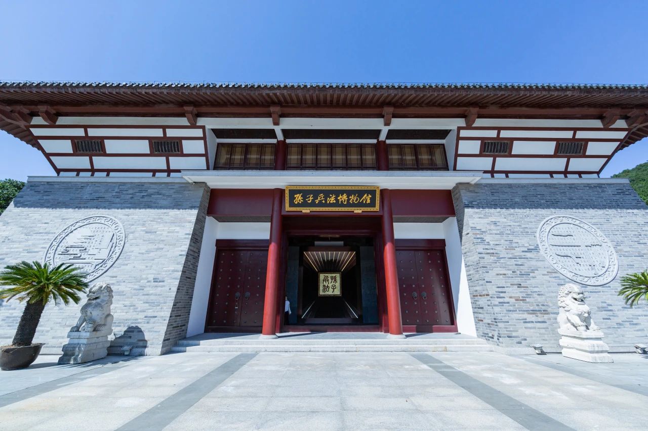 山野寻凉，解锁自然避暑密码！