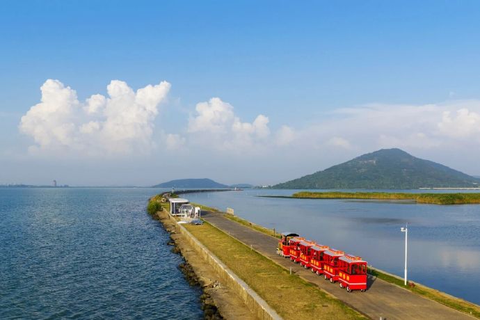 谁说看灯塔一定要去海边？