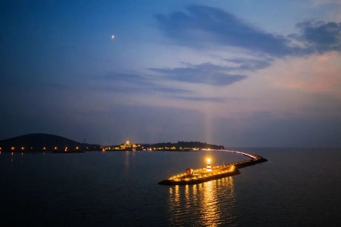 谁说看灯塔一定要去海边？