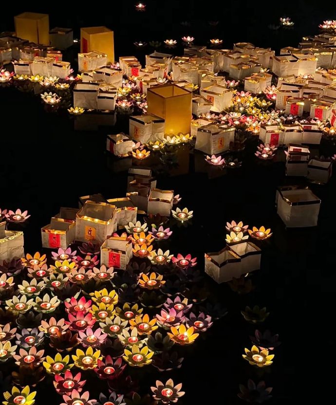 这场中秋市集，限定你一夜浪漫！