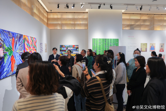 华服雅集，演绎中韩服饰对话