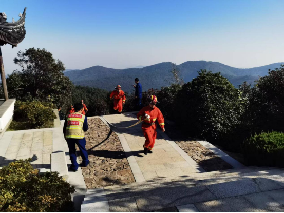 缥缈峰景区森林灭火联合演练