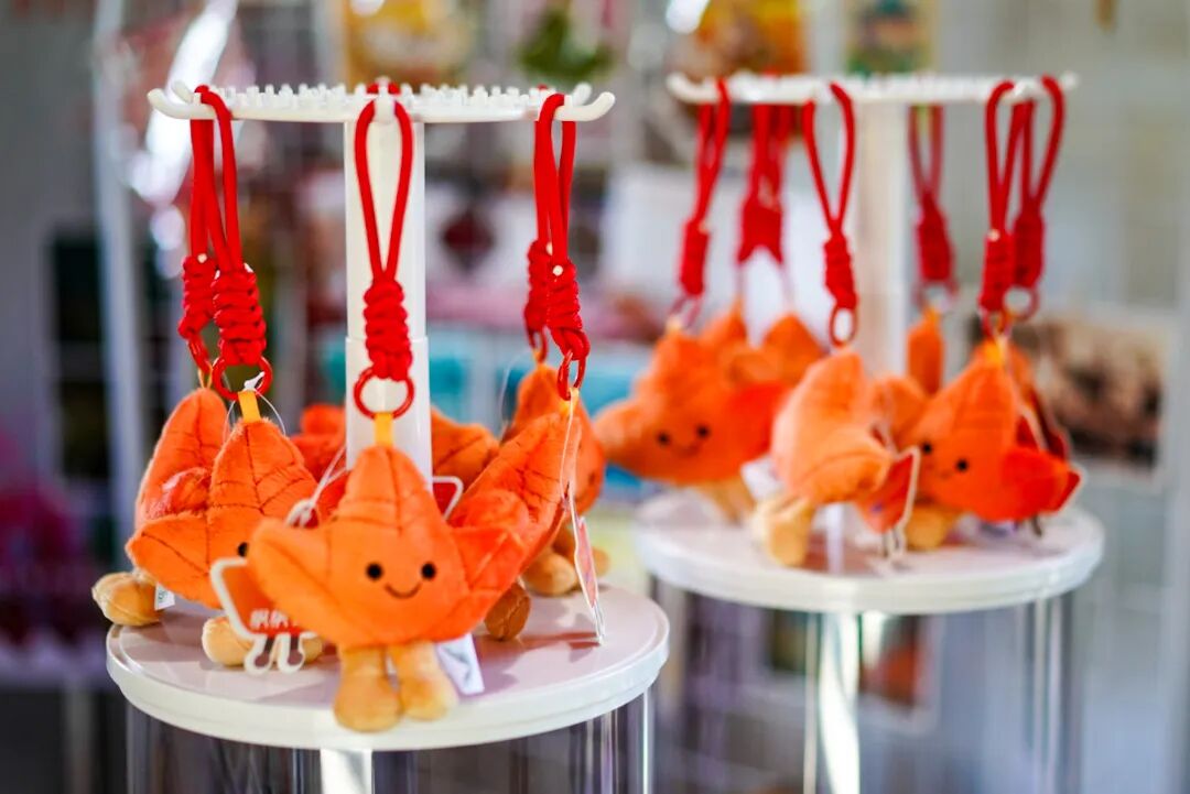 赏枫逛吃淘文创，这份攻略全都有