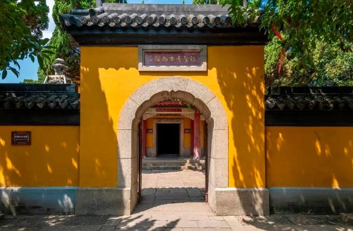 打开“时空任意门”，触摸千年古刹的唐风宋韵