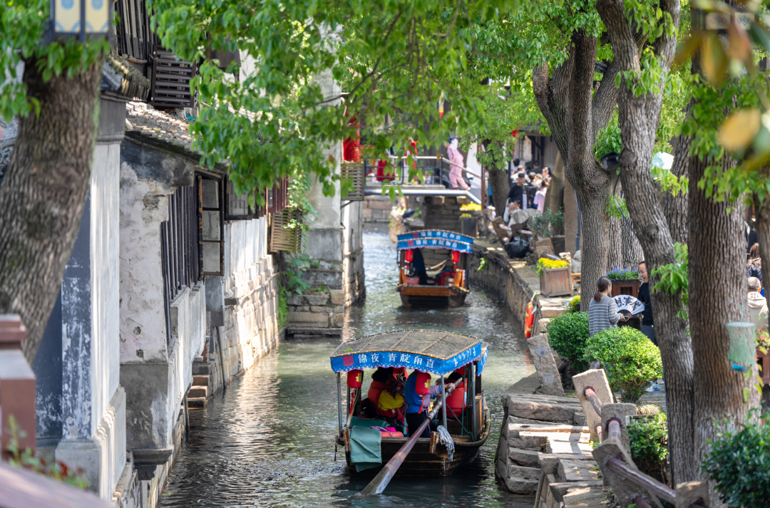 苏州队队徽上的神兽，在甪直蹲了上千年！