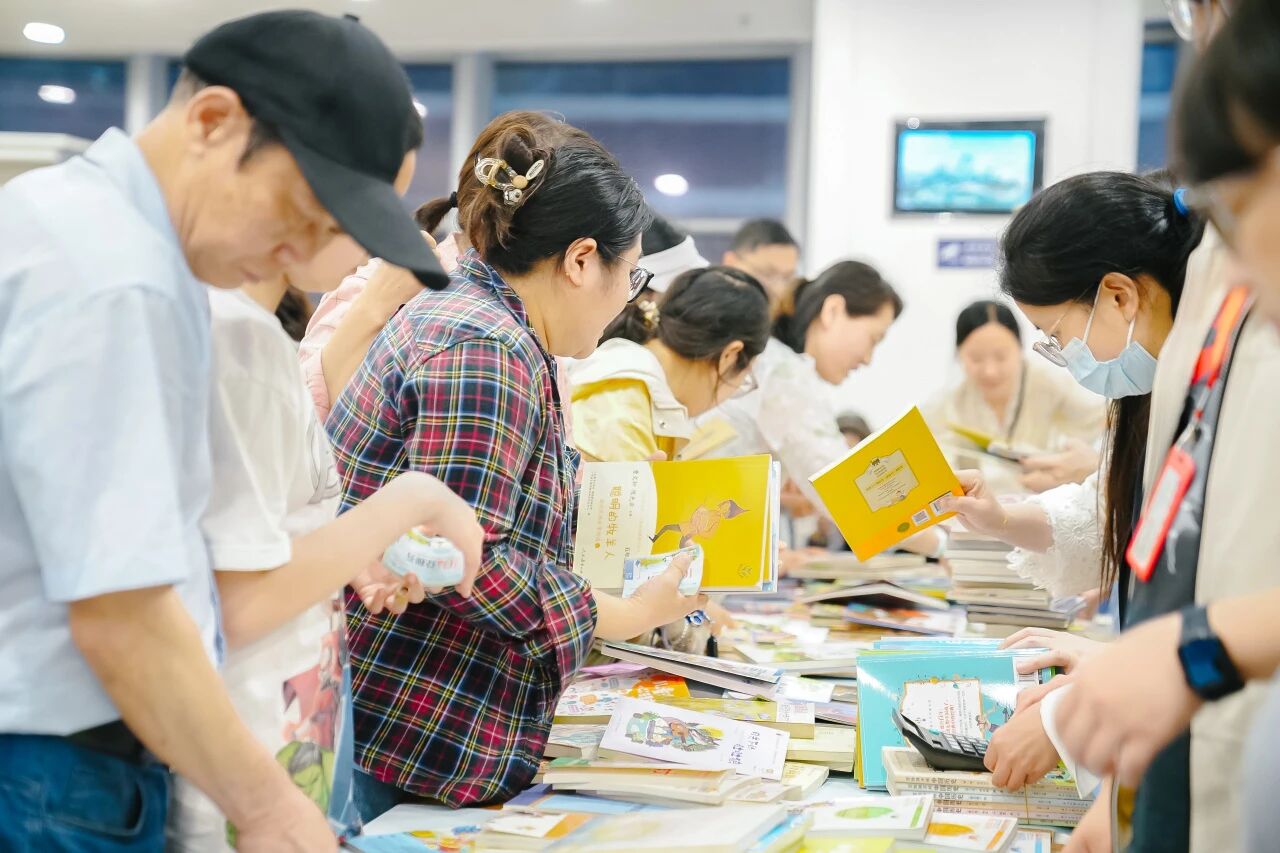 “心阅四季•书雅吴中”图书馆之夜来啦~