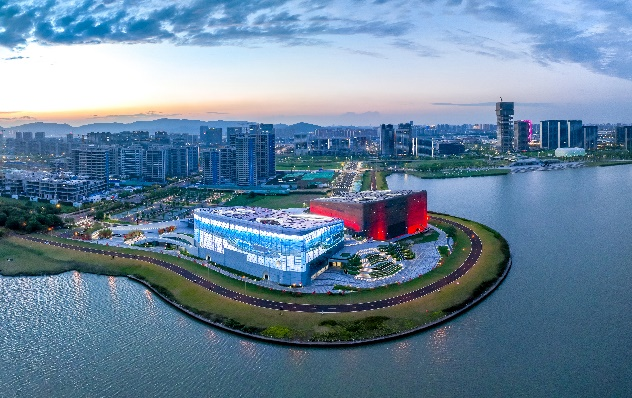 来太湖苏州湾，船上兜风+上岸撒欢