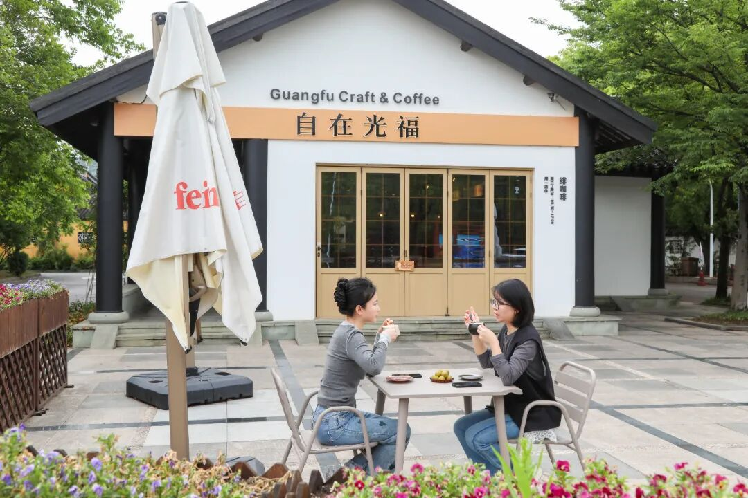 奔赴光福湖畔，解锁夏日咖香慢生活