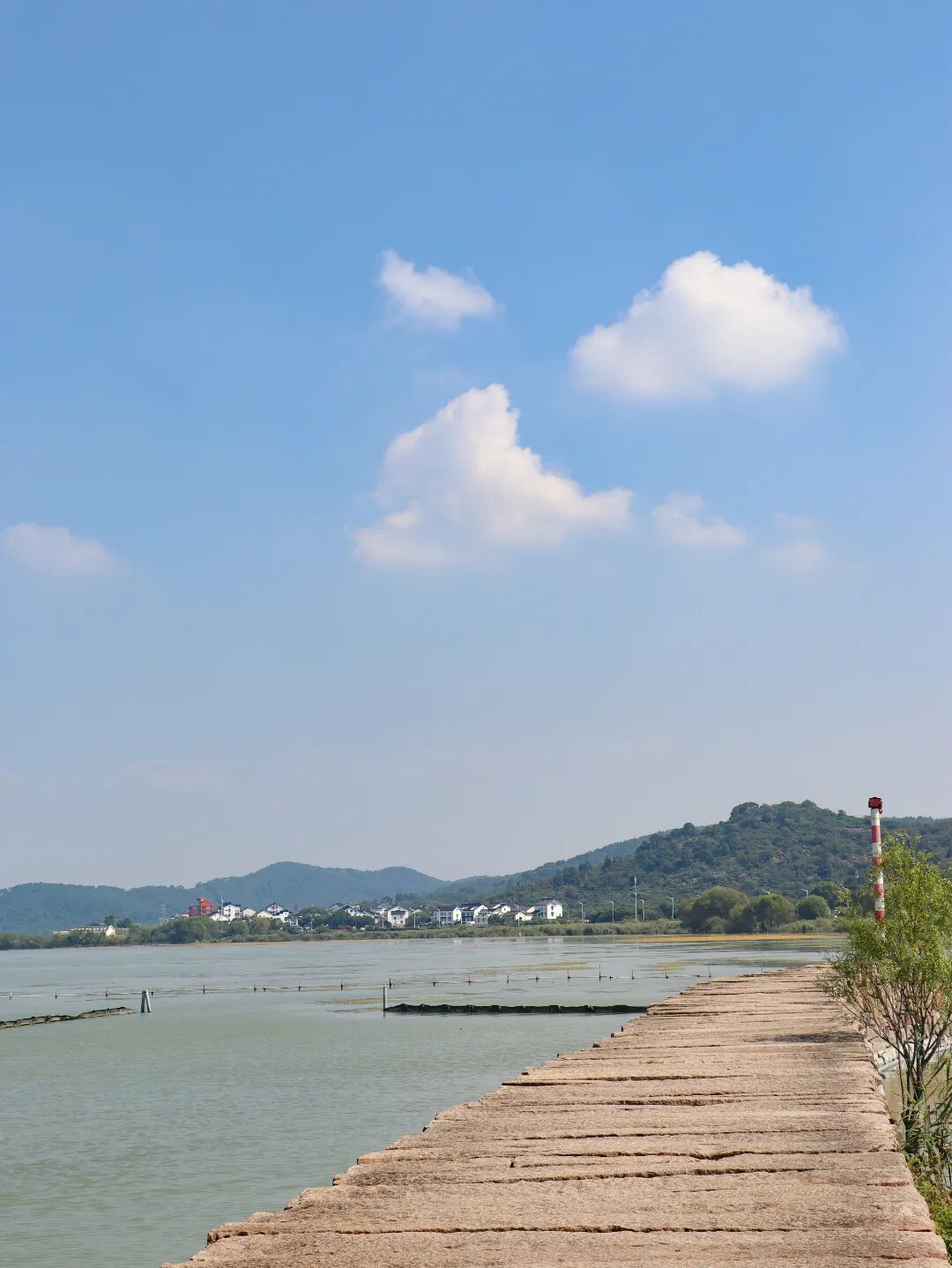 来西山岛看“海”~
